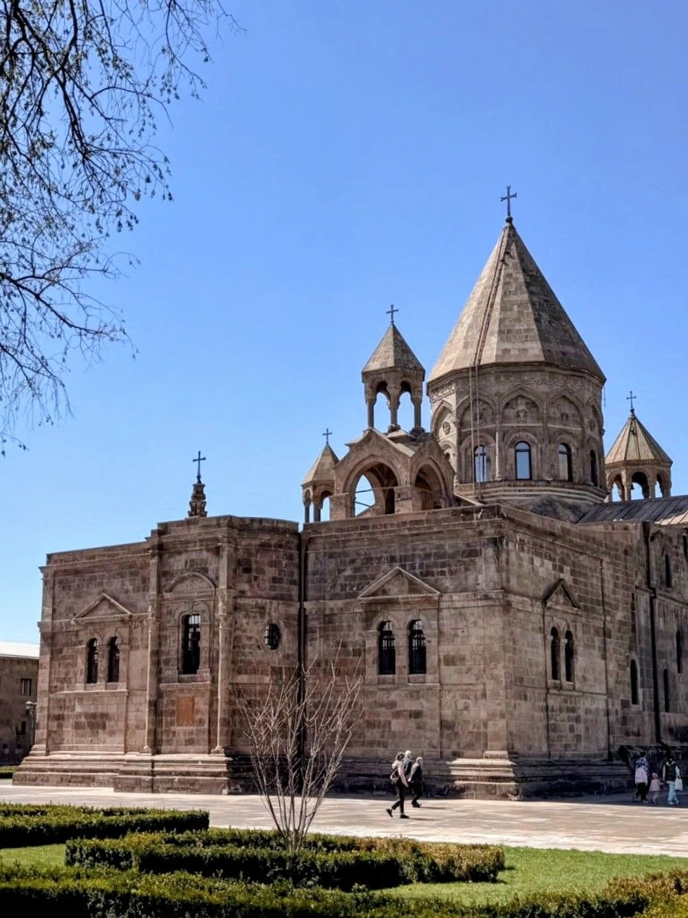 Комплекс Эчмиадзин — фото с маршрута
