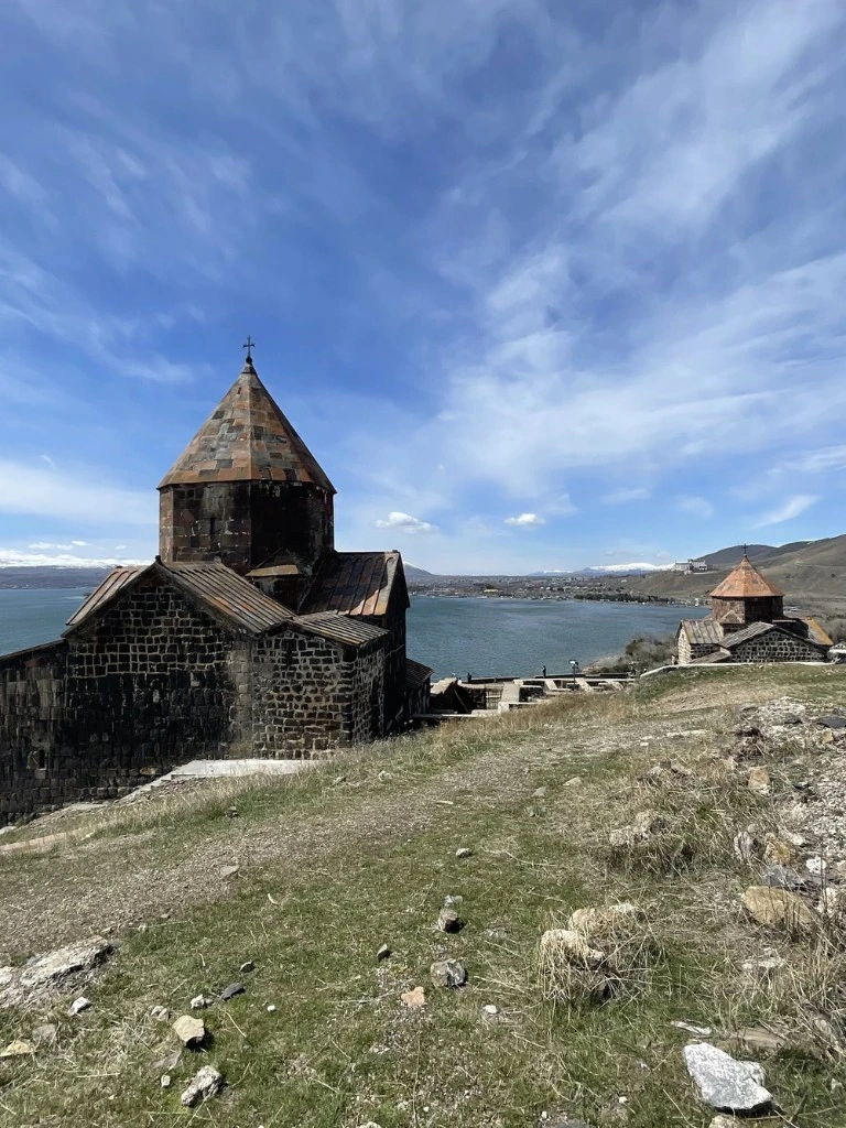 Севанаванк и озеро Севан